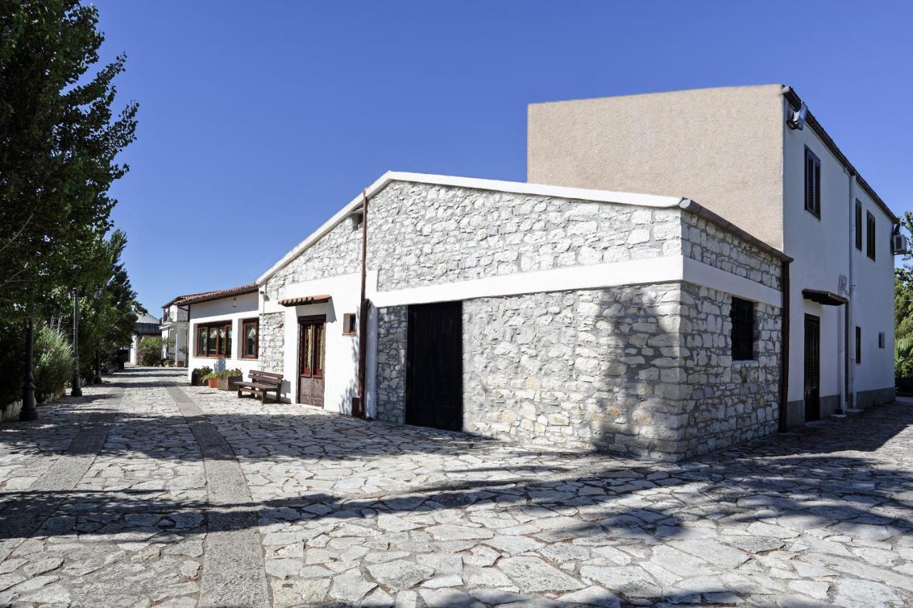 Agriturismo Tenute Pollara Roccamena エクステリア 写真