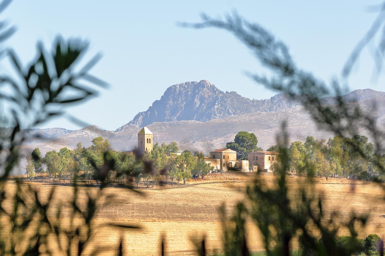 Agriturismo Tenute Pollara Roccamena エクステリア 写真