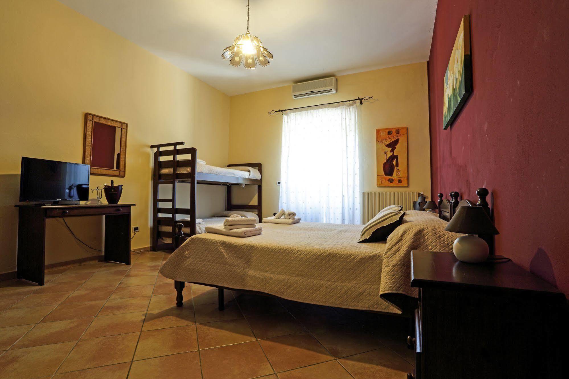 Agriturismo Tenute Pollara Roccamena エクステリア 写真