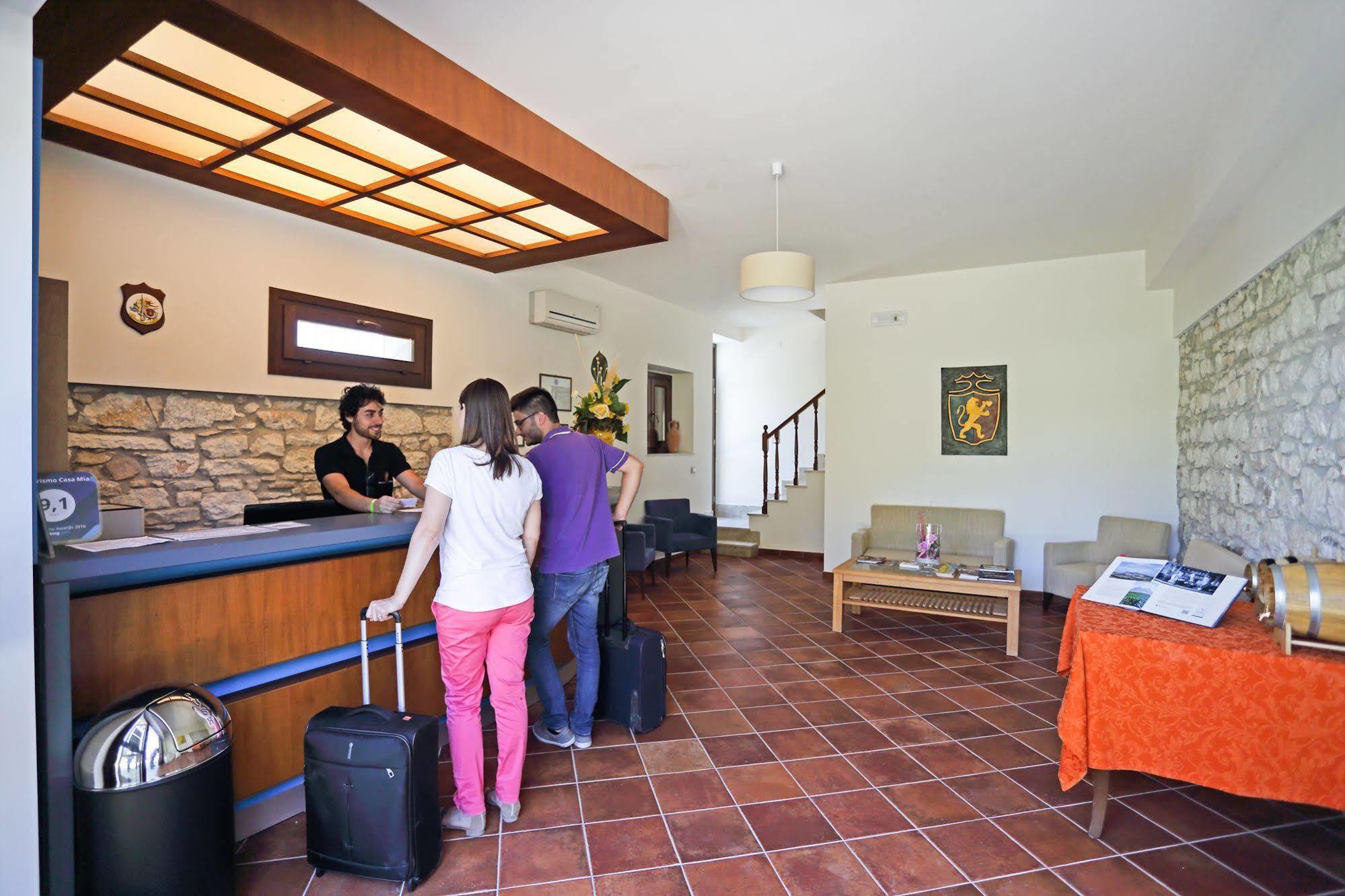 Agriturismo Tenute Pollara Roccamena エクステリア 写真