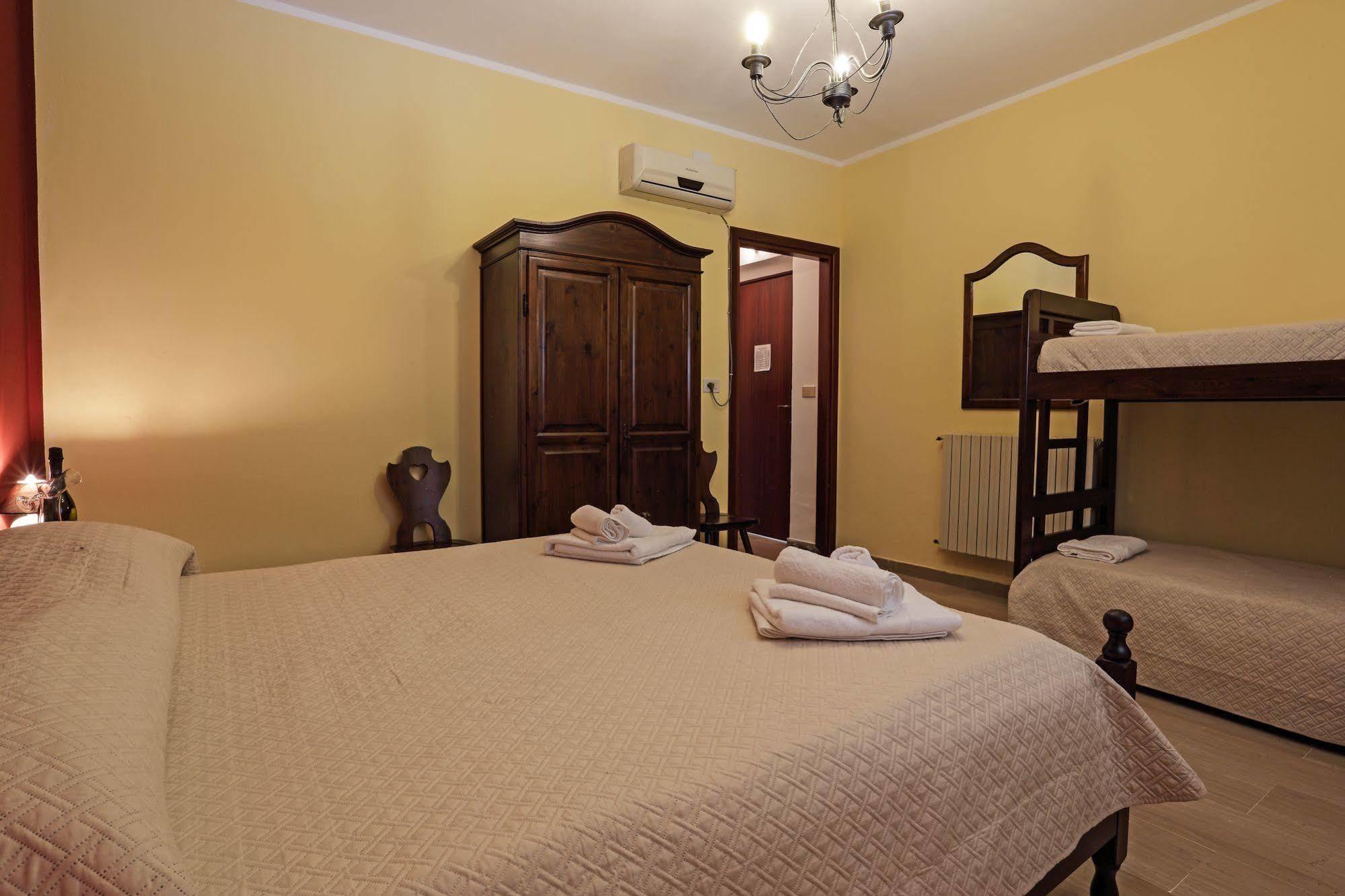 Agriturismo Tenute Pollara Roccamena エクステリア 写真