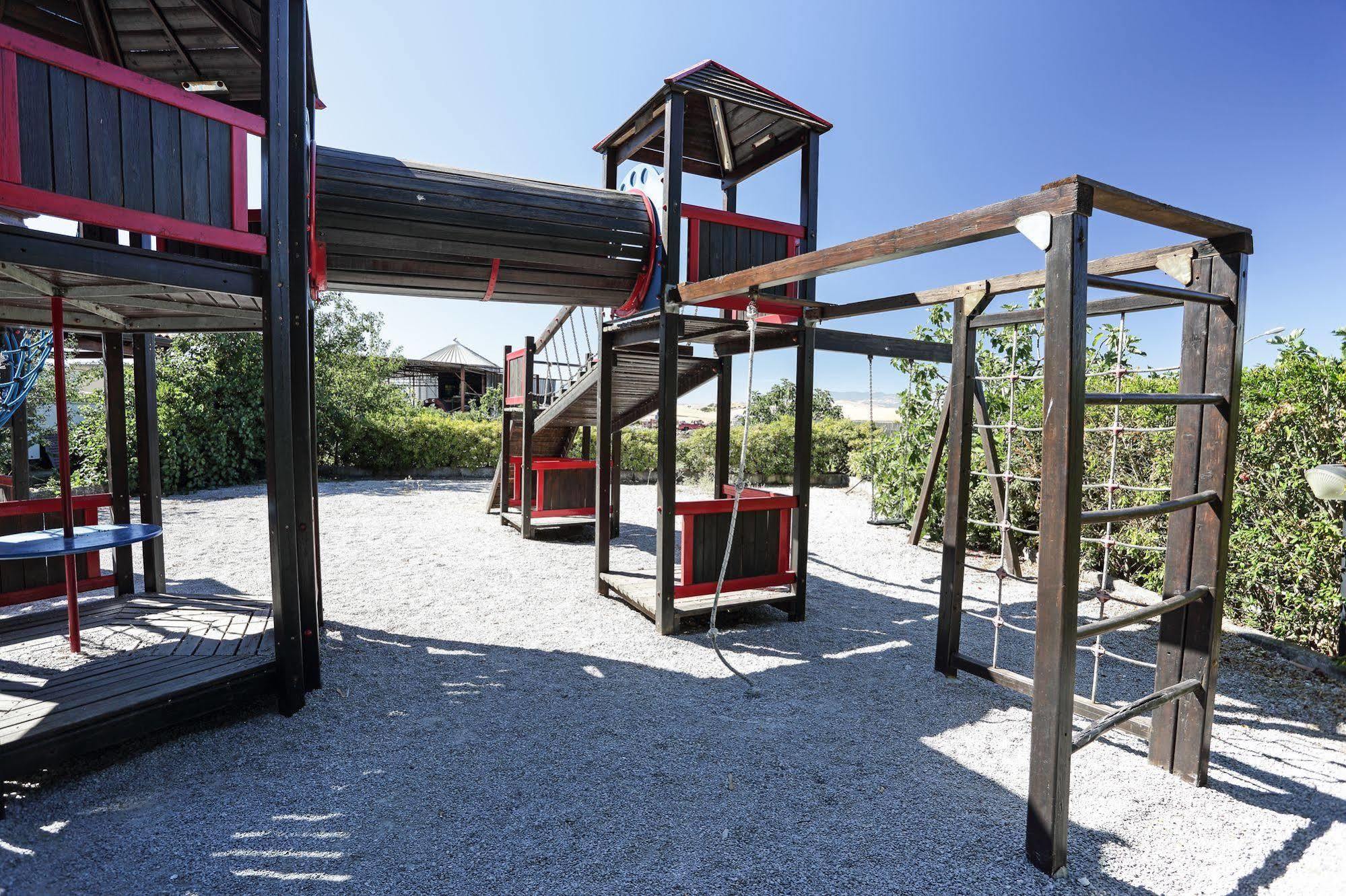 Agriturismo Tenute Pollara Roccamena エクステリア 写真
